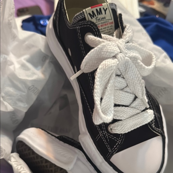 Maison mihara yasuhiro Black and White Classic Sneakers - Picture 1 of 7